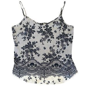 Worthington Black/Creme Floral Print Sleeveless Top. Size Large.